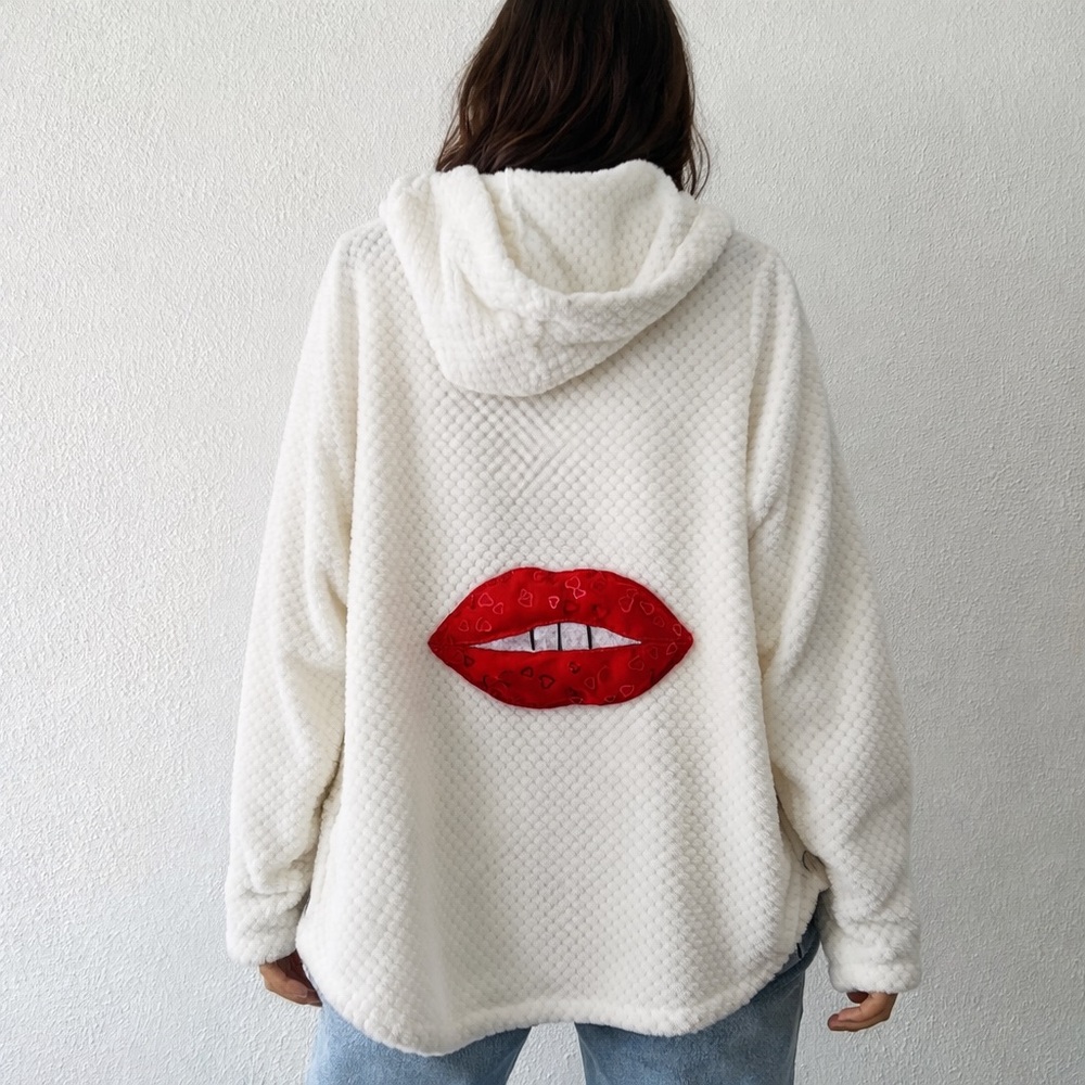 Handmade Textured Hoodie Jacket with 3D Red Lip Appliqué – Cozy Statement Piece